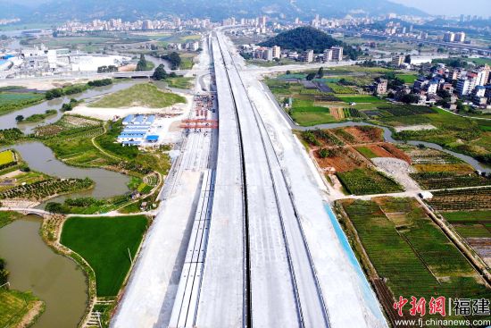 福州国道g316项目全线预制箱梁全部架设完成