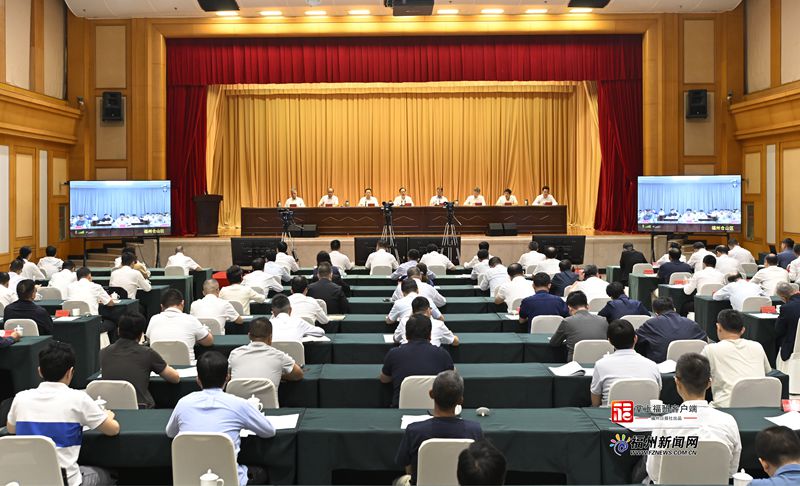 林宝金调研党建引领基层治理工作并召开现场推进会