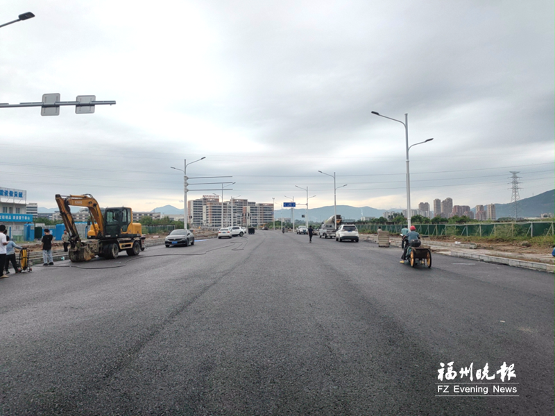 福州滨海新城多条道路本月完工 住宅、产业园等项目加紧施工