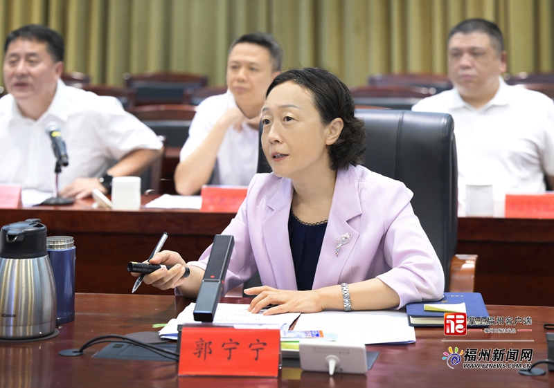 郭宁宁吴贤德检查城乡安全运行和高考安全服务保障工作