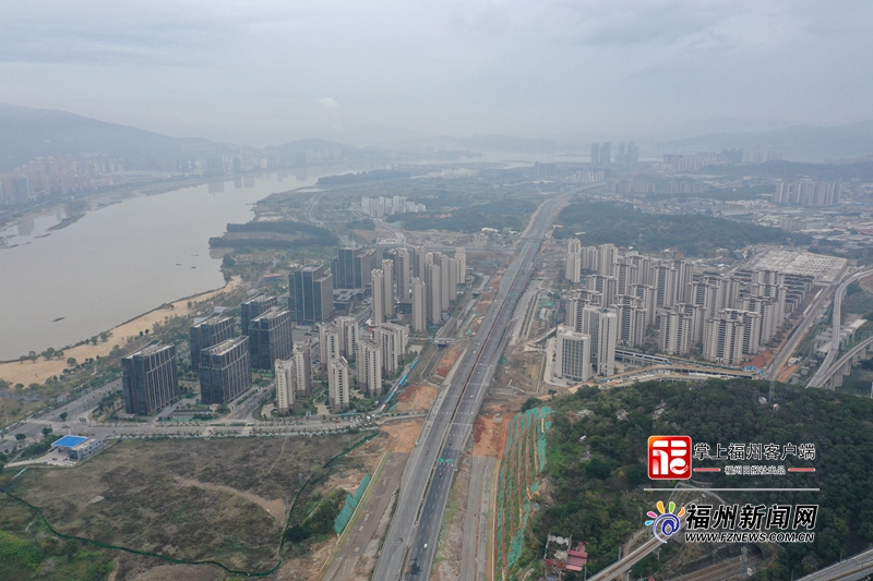 有“质”有“颜” 福泉高速公路全线通车