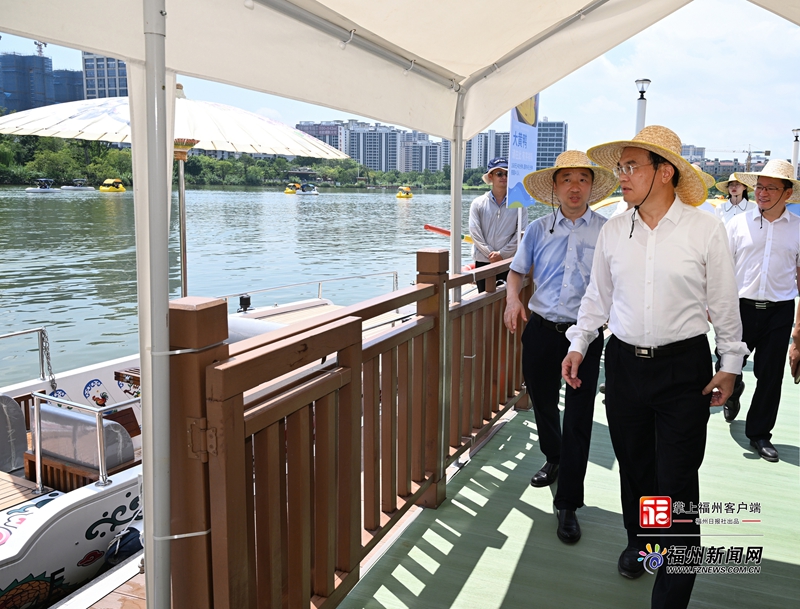 林宝金“河长日”调研“高水高排”及内河游工作