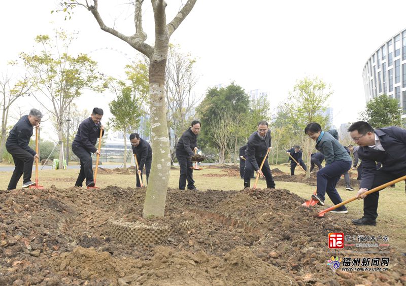 林宝金吴贤德带队开展“河长日”暨“护河爱水、清洁家园”活动