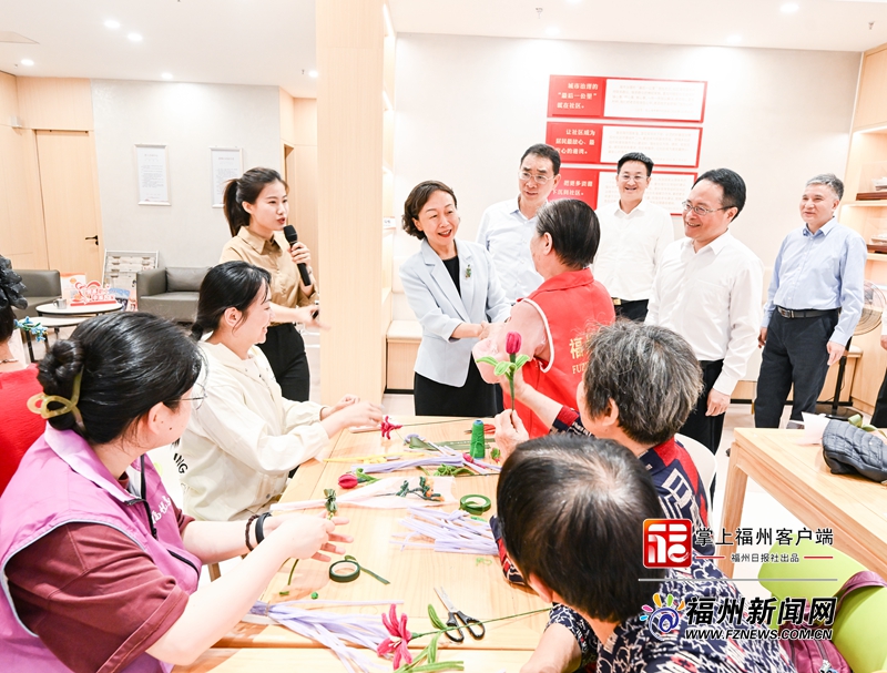 郭宁宁吴贤德赴鼓楼区调研数字经济、社区治理、基层党建等工作