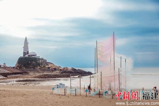 端午假期掀起滨海旅游热 福州下沙“火出圈”