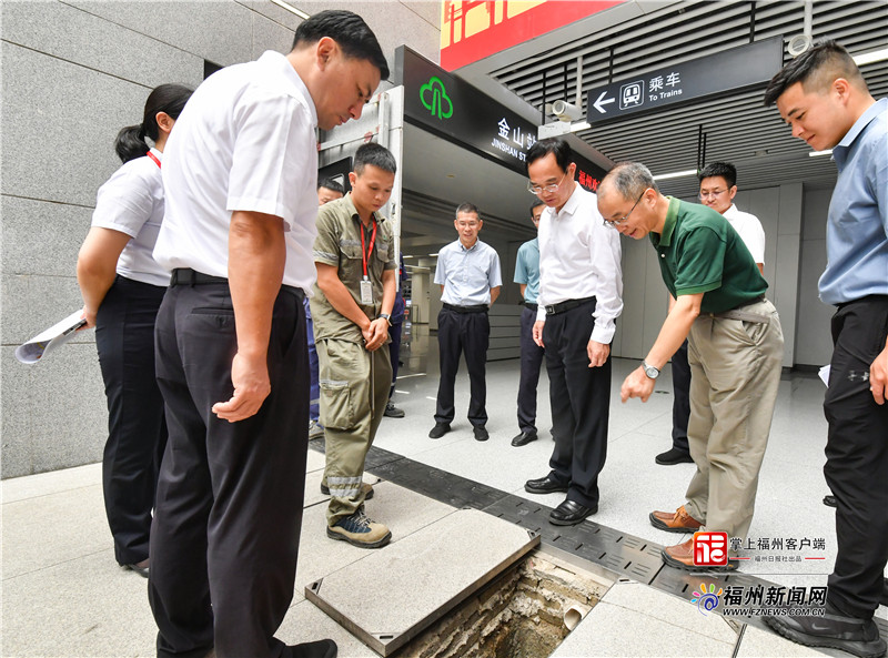 林宝金检查部署第5号台风“杜苏芮”防御工作
