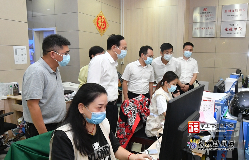 林宝金赴基层社区调研检查疫情防控工作