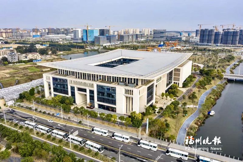 福州海峡青少年活动中心开放 全省单体规模最大