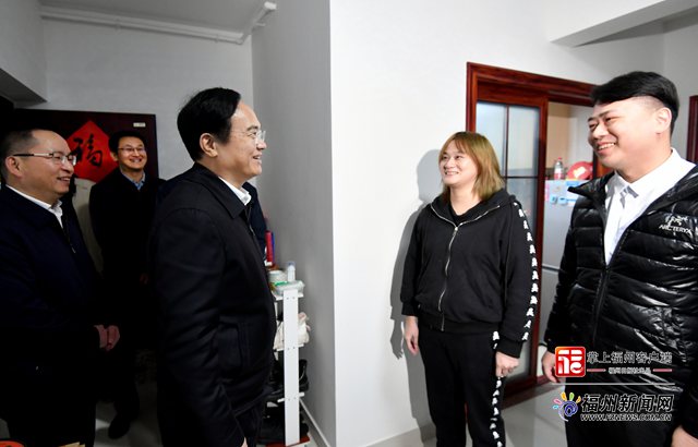 林宝金看望慰问坚守岗位一线干部职工及在榕台胞