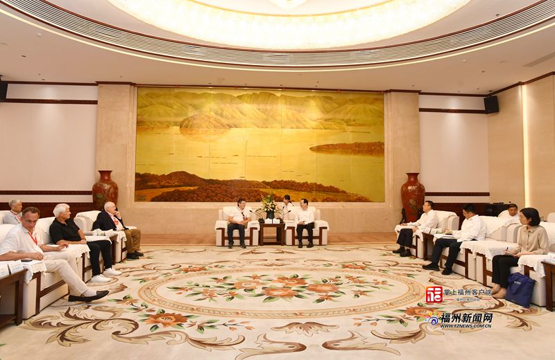 林宝金与美国艾奥瓦州“老朋友”一行座谈交流