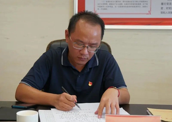 福州市隆重表彰！为新区新城的他们骄傲！