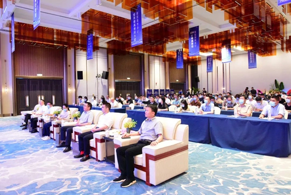新投商务中心举办招商推介会！近百家企业应邀参加