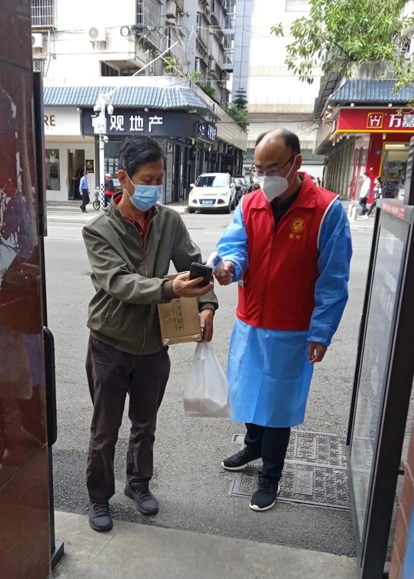 新区抗疫进行时 | 挂职更挂心
