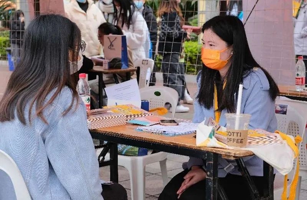 助力新区企业与毕业生精准对接，这场招聘会“干货”十足！