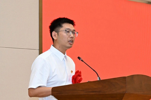 福州新区两人一集体获全市表彰！快来学习先进事迹（二）