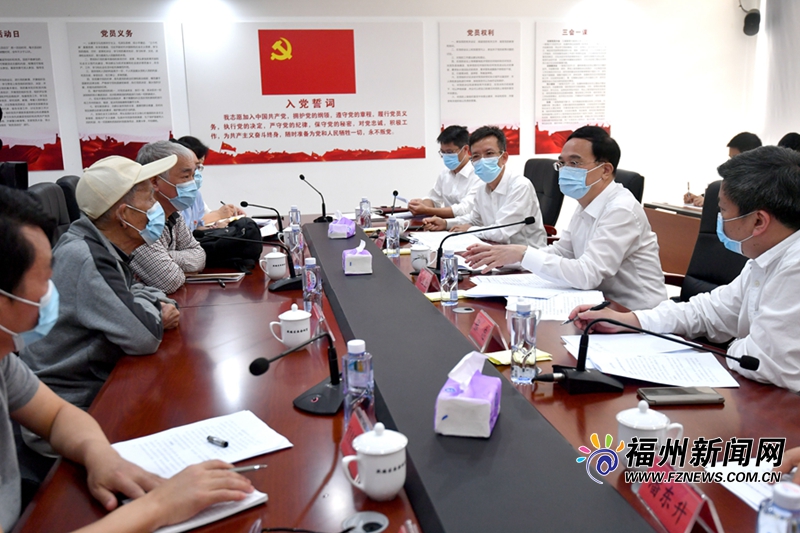 林宝金在鼓楼区接待群众来访