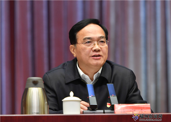 市委经济工作会议召开 林宝金尤猛军讲话