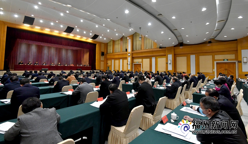 市委常委会召开扩大会议