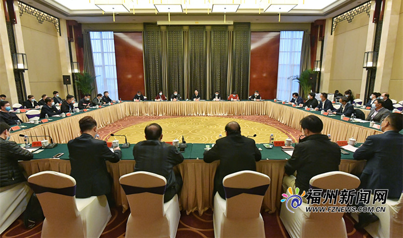 在榕侨商侨领新春座谈会召开