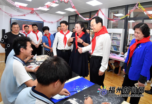 林宝金尤猛军参加“六一”儿童节庆祝活动 寄语全市少年儿童