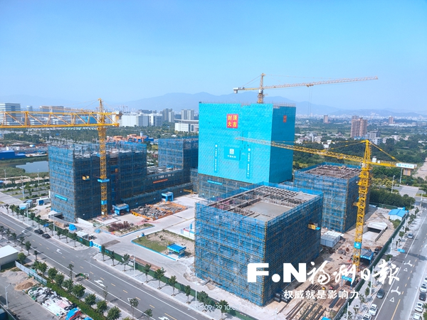 福州市疾控中心项目主体结构封顶