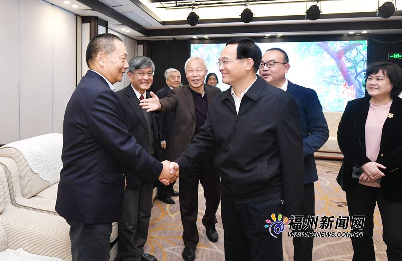 林宝金尤猛军与出席首届海峡两岸（福州）职工“三创”大赛主题日活动嘉宾座谈