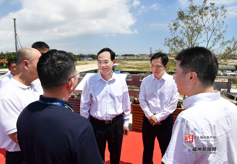 林宝金赴国际航空城调研