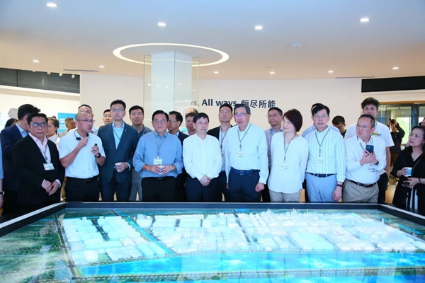香港立法会代表团考察福州新区闽港合作